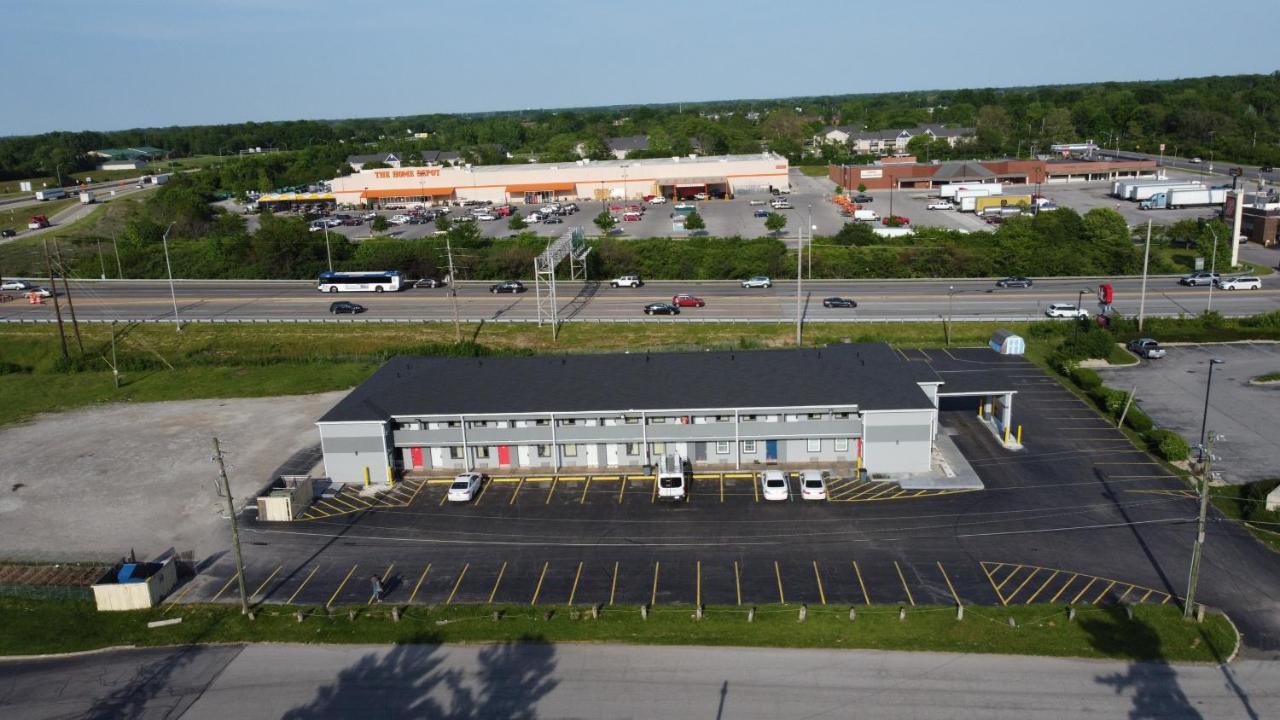 Days Inn By Wyndham Indianapolis East Post Road Exterior foto